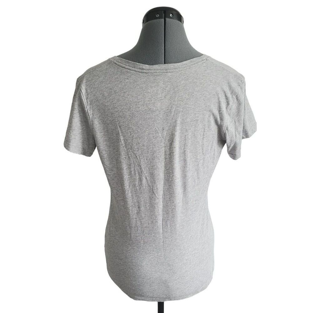 Nike Slim Fit / Dry-Fit / V-Neck T-Shirt Size M - Picture 3 of 4